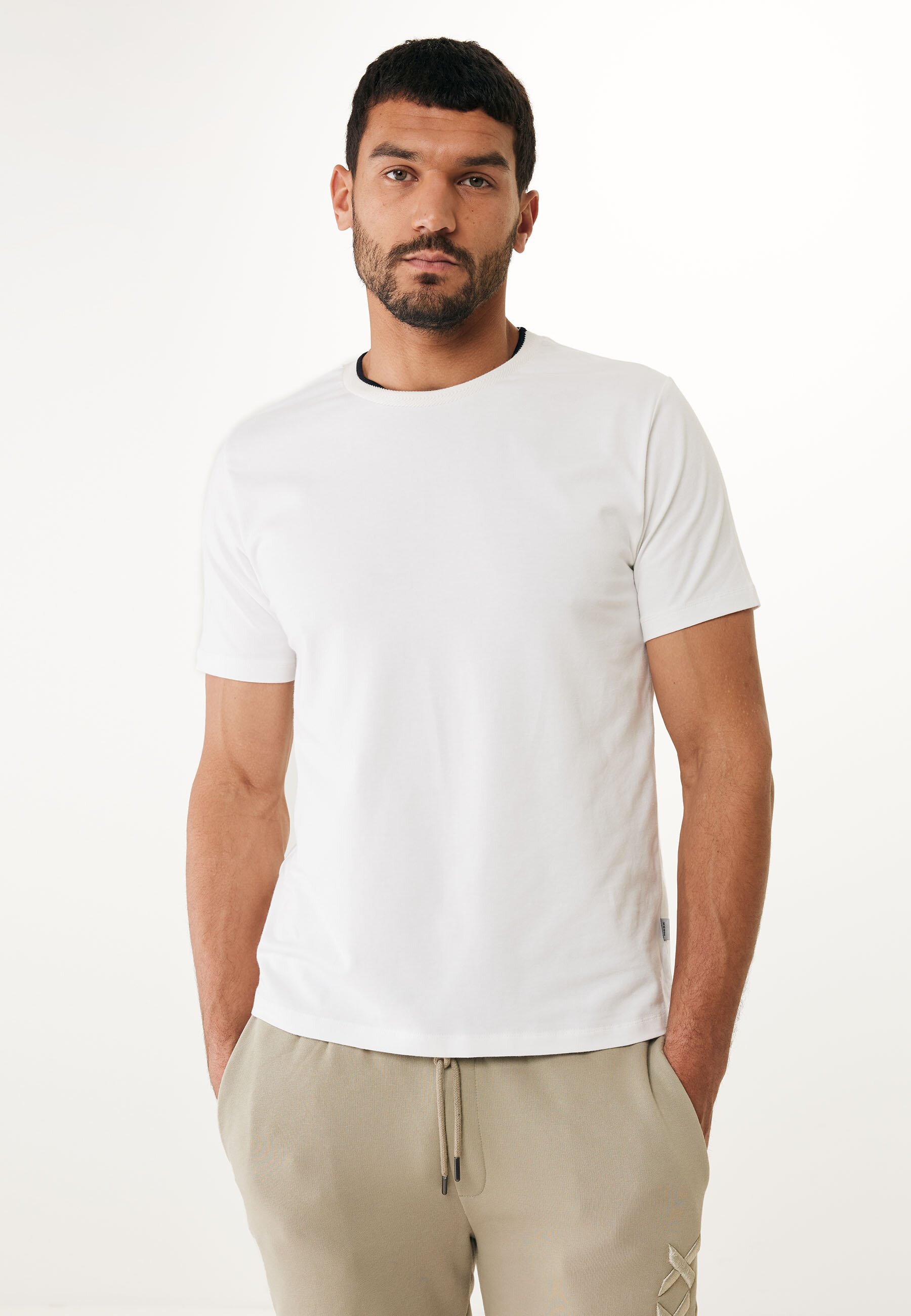 Mexx T-shirt Short Sleeve With Yarn Dye Tippings Mannen - Off White - Maat L