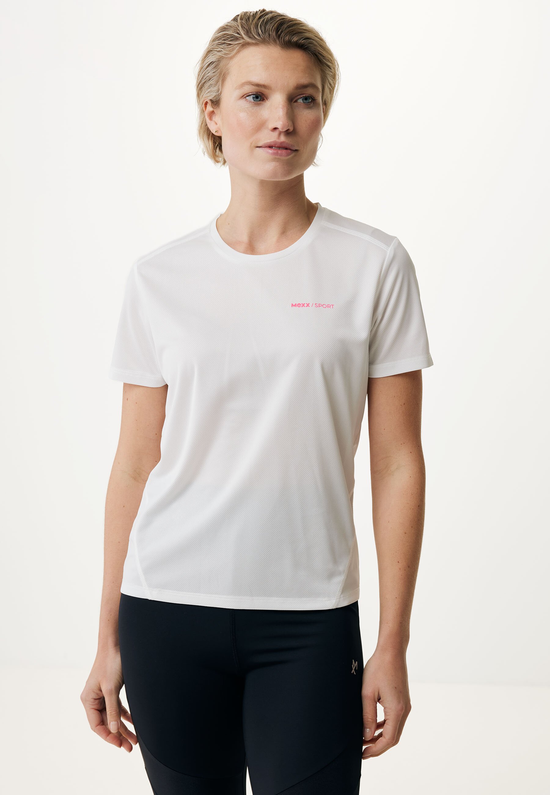 Mexx Short Sleeve Sport T-shirt With Back Detail Dames - Off White - Maat S