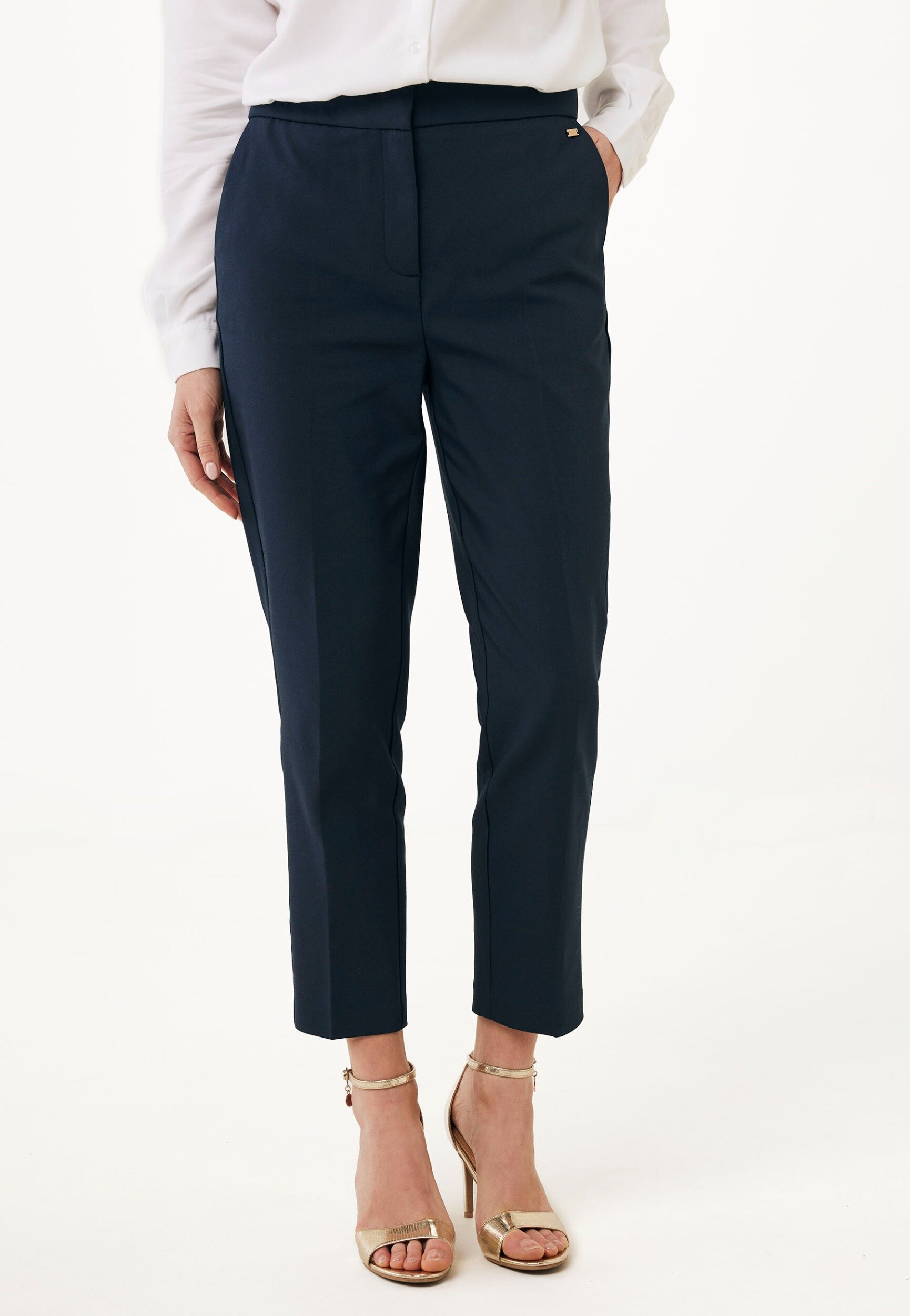 Broek Toelopend Donkerblauw